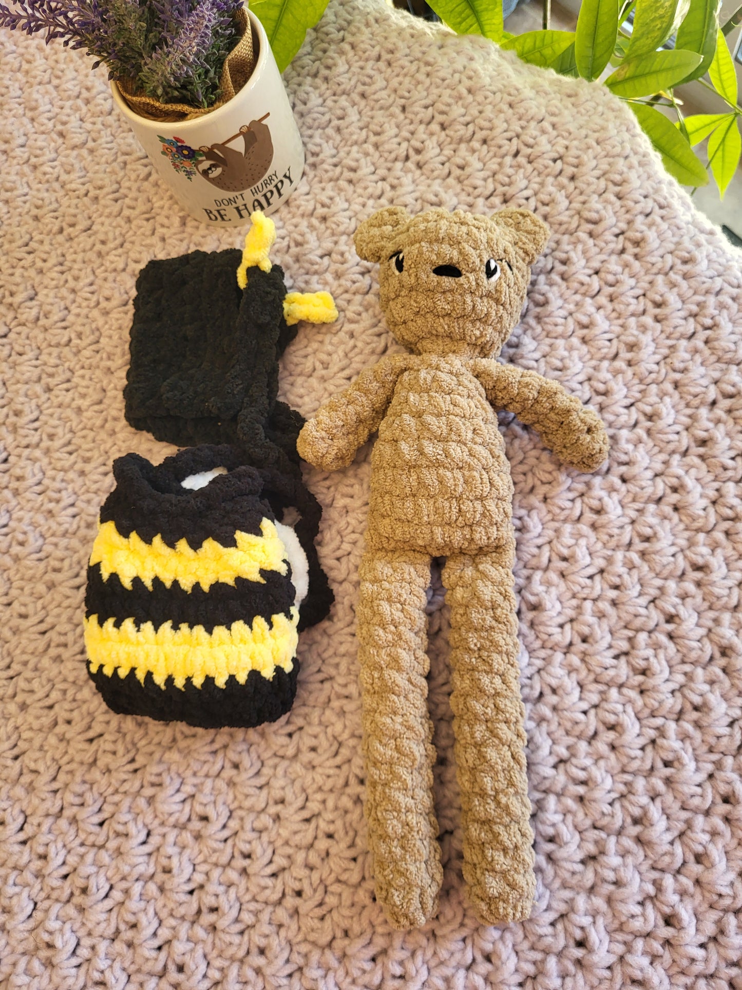 Finn Bee Bear