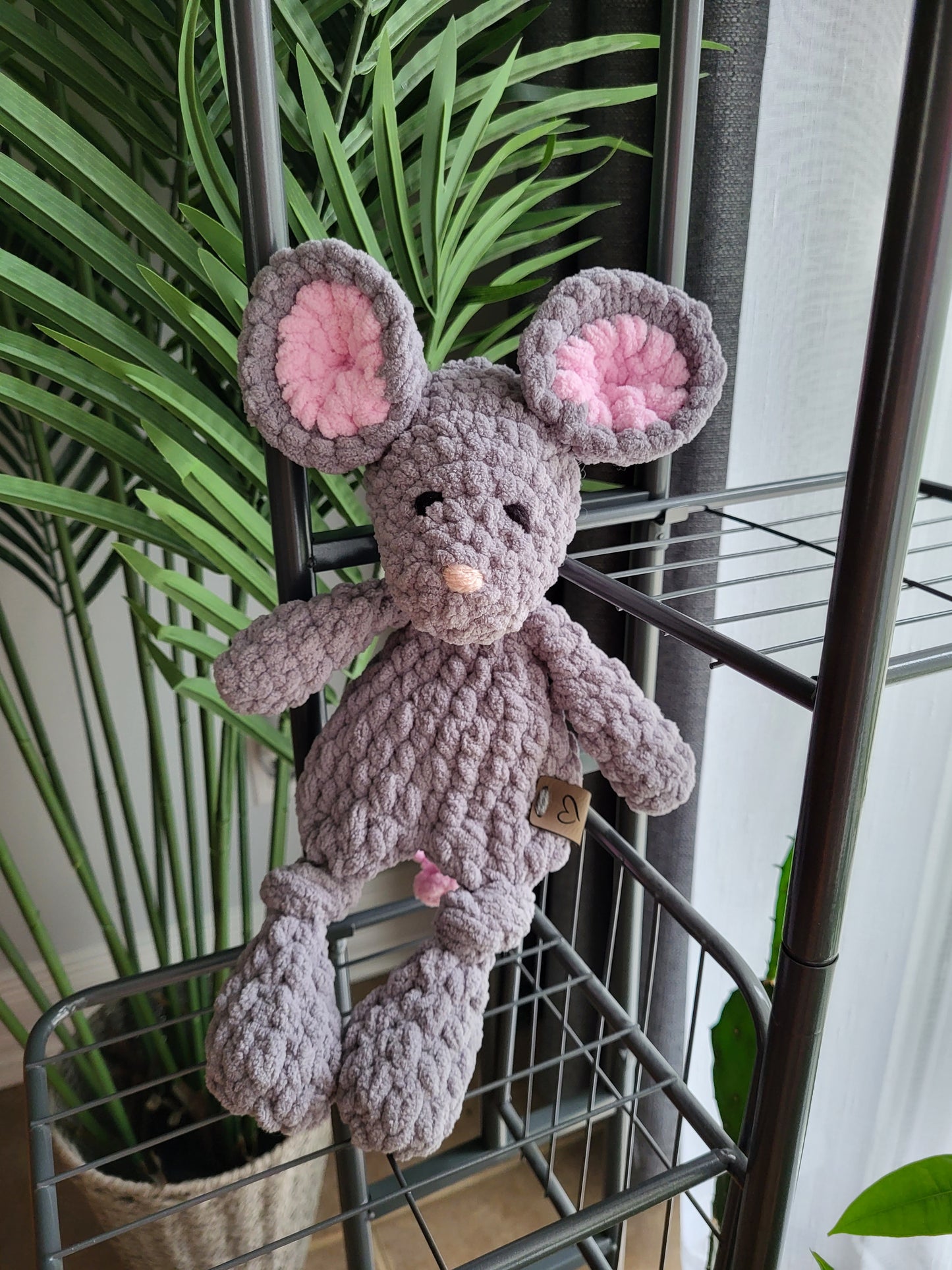 Maeve - Mouse Snuggler - Mini